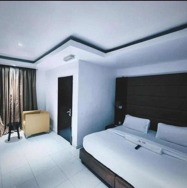 Axor Hotel & Suites Lekki Ngoại thất bức ảnh
